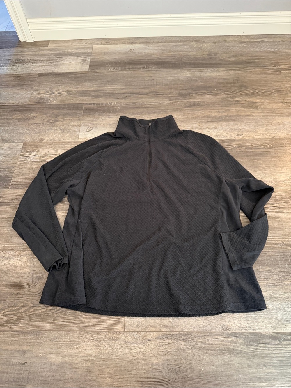Women’s Black Quarter-Zip Waffle Knit Sweater‎